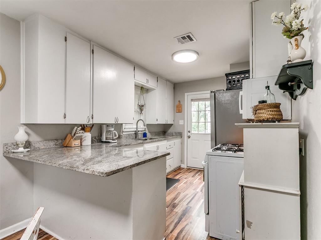 1244910 Property Photo 23