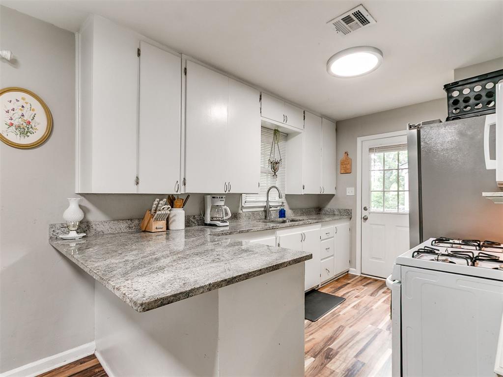 1244910 Property Photo 24