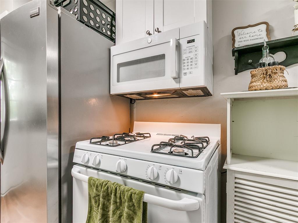 1244910 Property Photo 30
