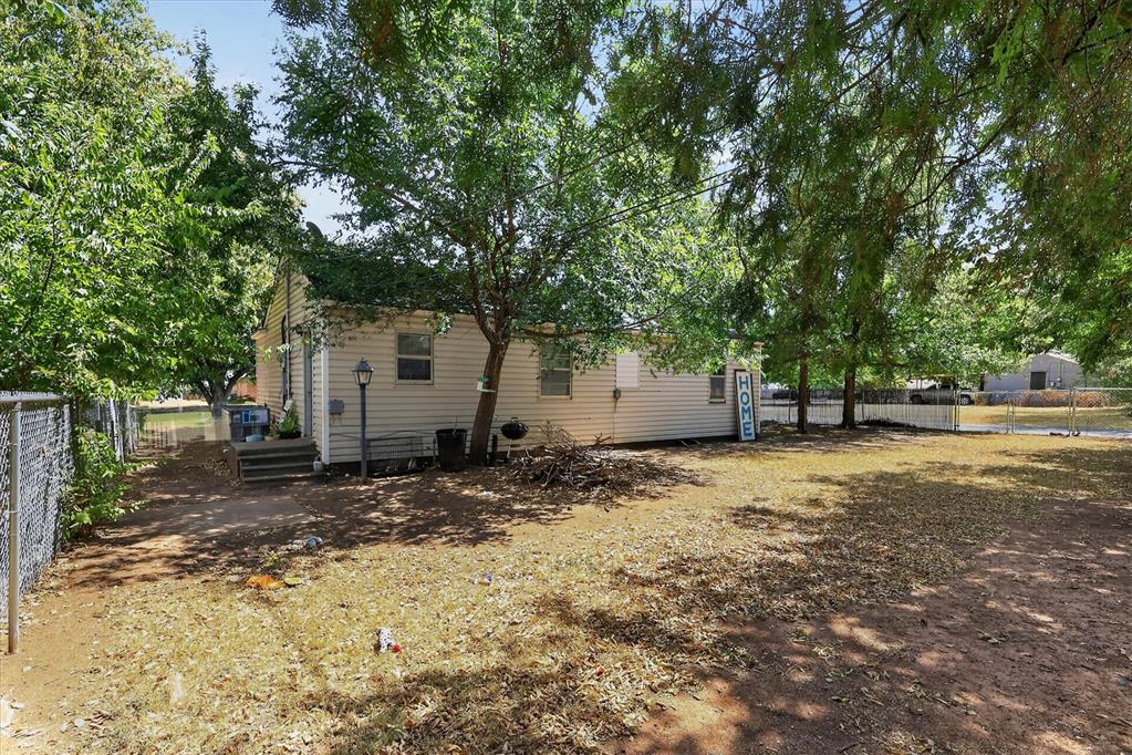 1728 S 20th Street Property Photo 31