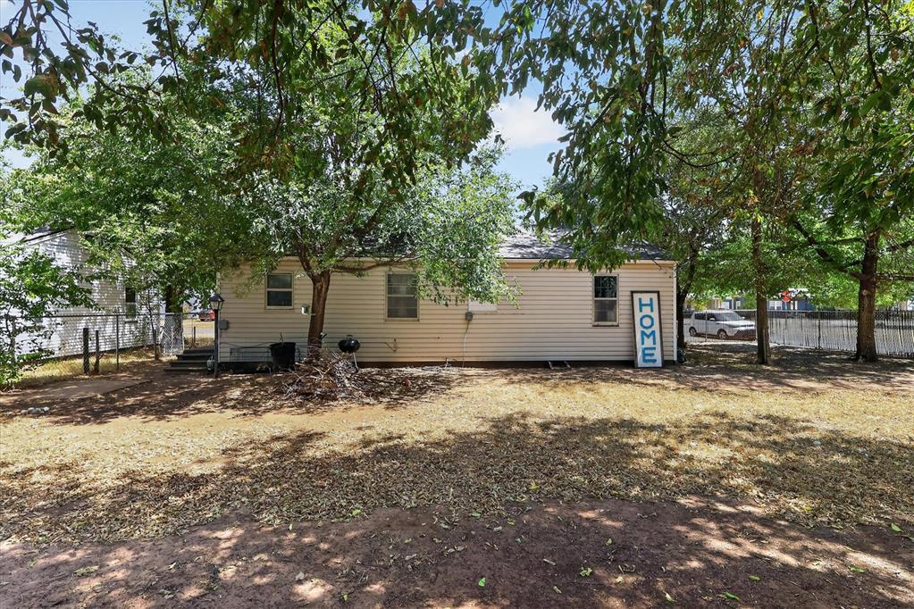 1728 S 20th Street Property Photo 32