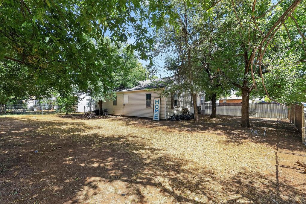 1728 S 20th Street Property Photo 33