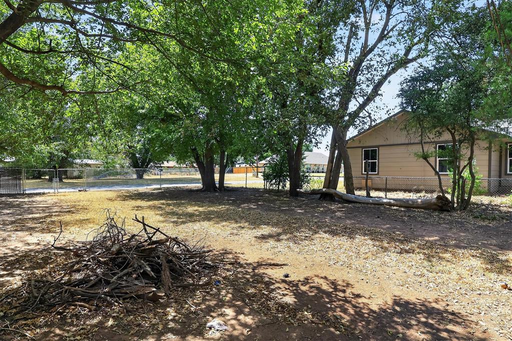 1728 S 20th Street Property Photo 34