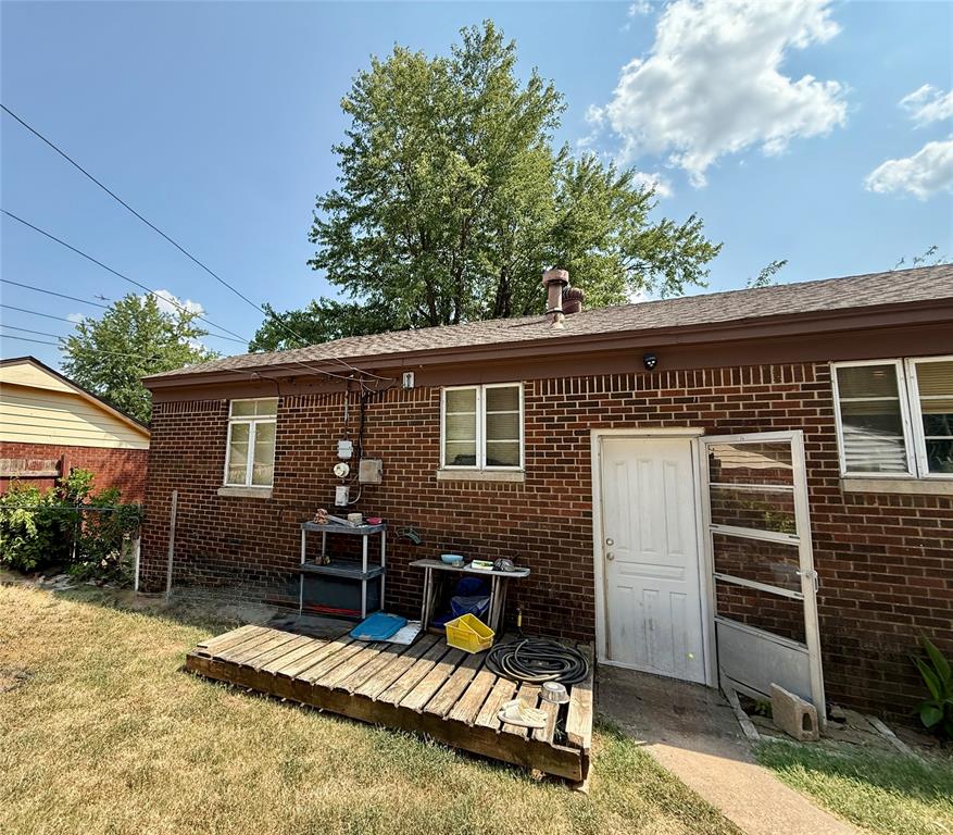 4219 Nw 14th Street Property Photo 9