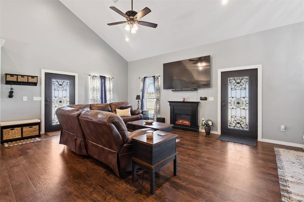 26115 Lazy D Drive Property Photo 8