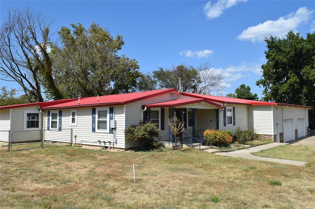 428599 Texanna Road Property Photo 2
