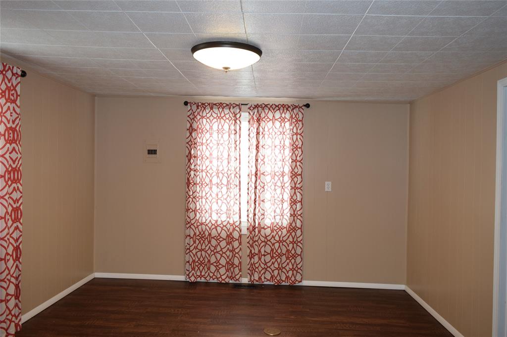 428599 Texanna Road Property Photo 10