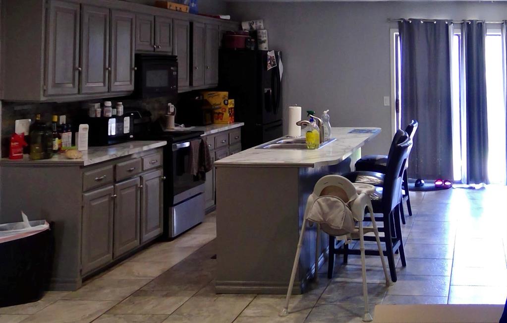 1700 Lionsgate Circle Property Photo 4