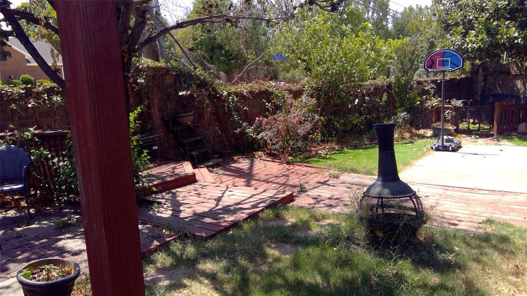 1700 Lionsgate Circle Property Photo 5