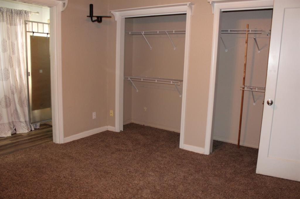 200 E Marshall Drive Property Photo 21