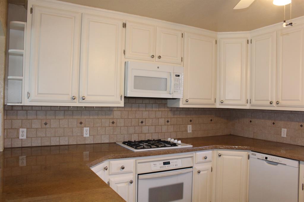 200 E Marshall Drive Property Photo 22
