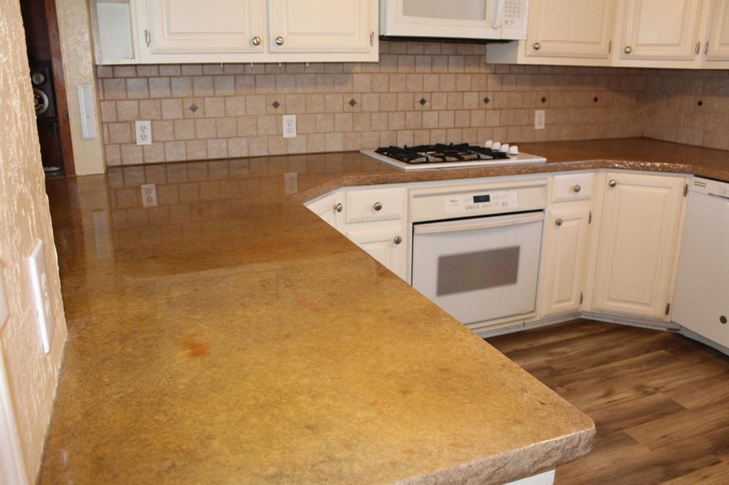 200 E Marshall Drive Property Photo 23
