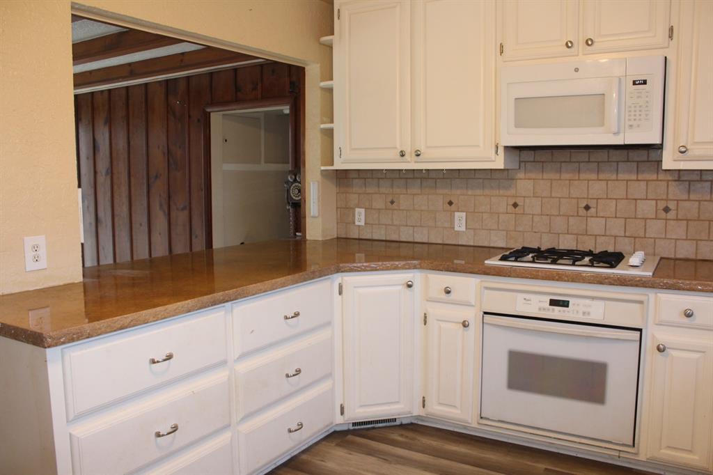 200 E Marshall Drive Property Photo 24