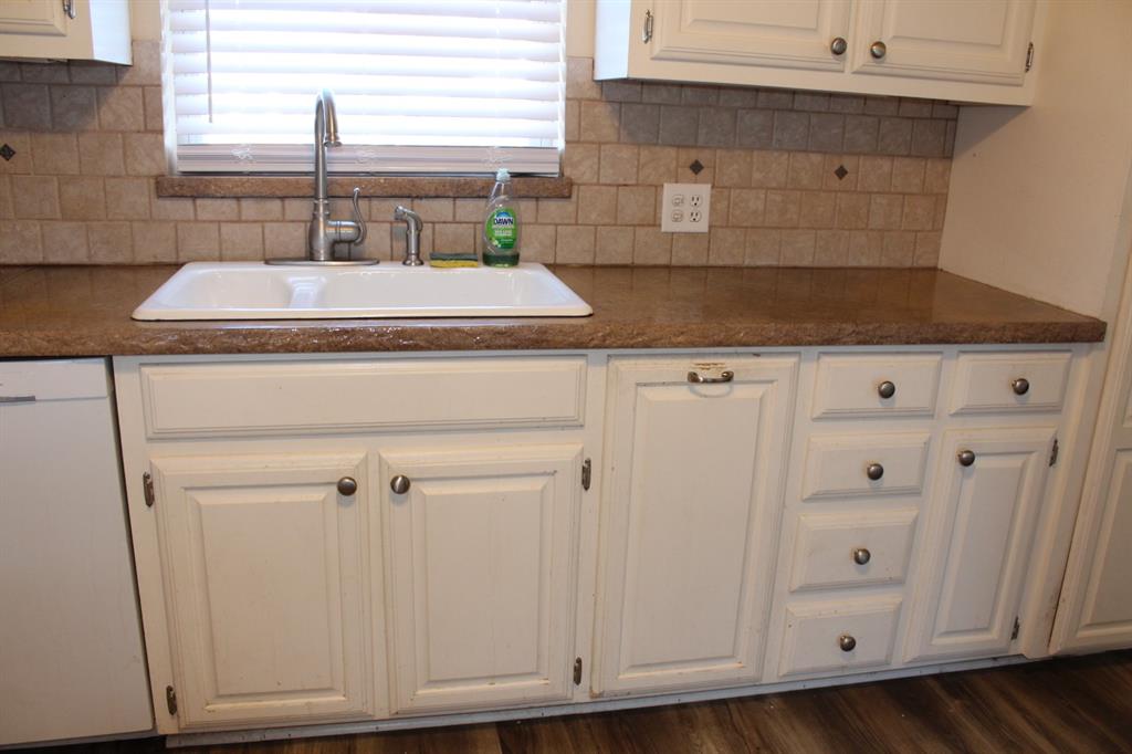 200 E Marshall Drive Property Photo 26