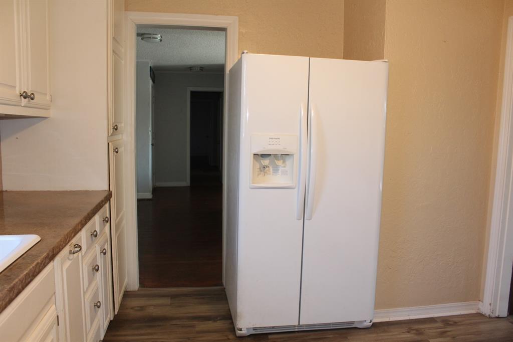 200 E Marshall Drive Property Photo 28