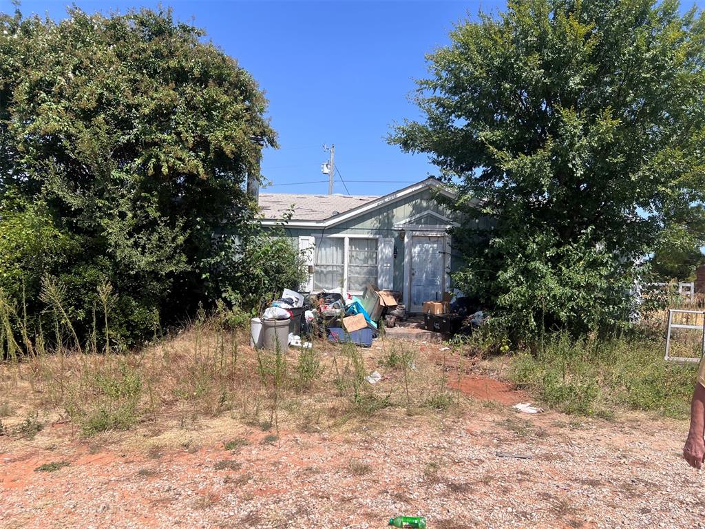 1107 Meadow View Lane Property Photo 2