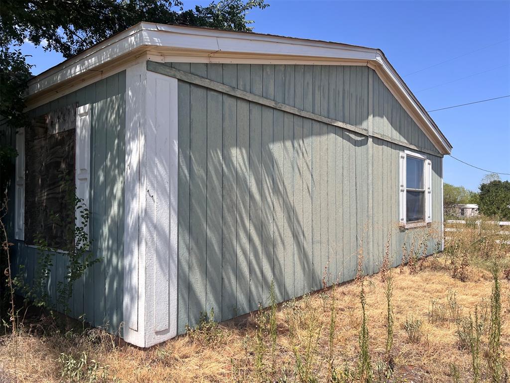 1107 Meadow View Lane Property Photo 3