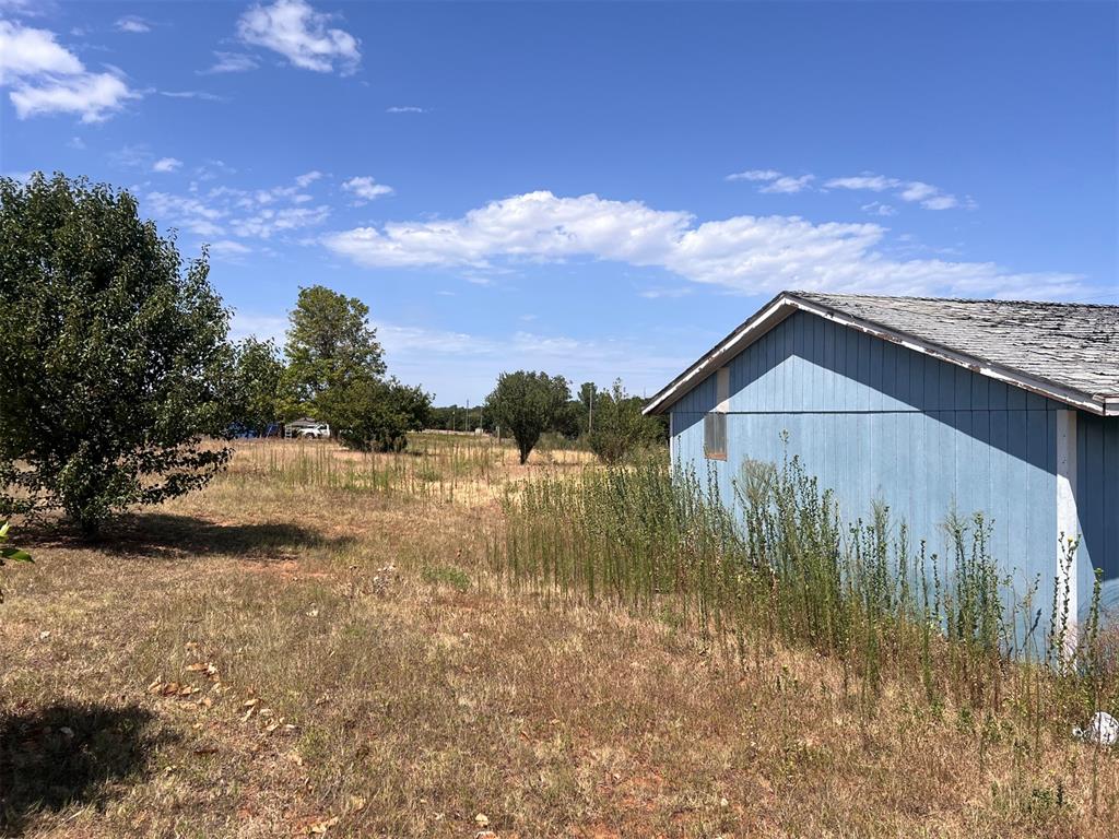 1107 Meadow View Lane Property Photo 5
