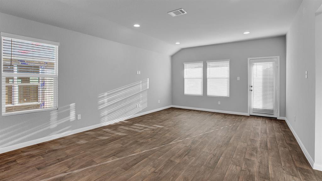 10525 Red Thistle Drive Property Photo 2