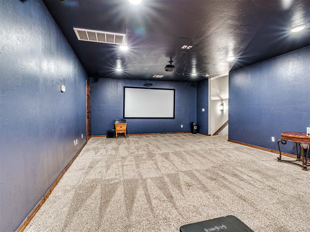 4608 Shoreside Drive Property Photo 8