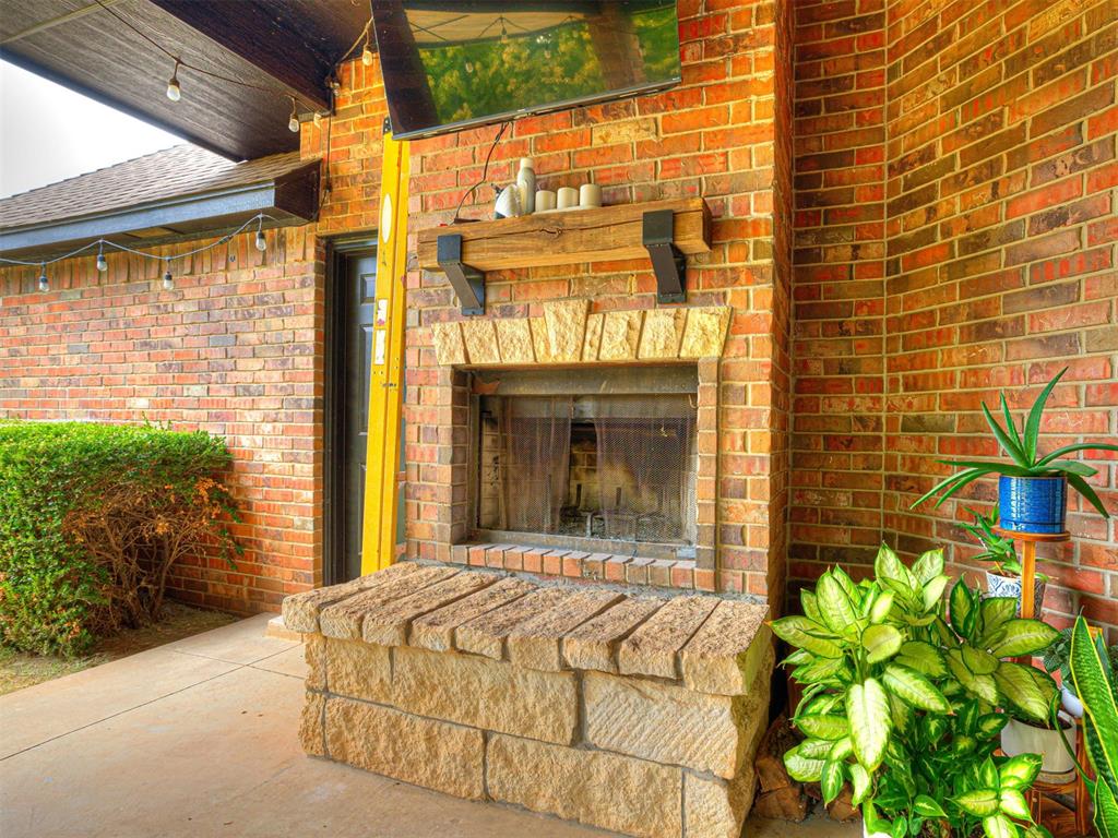 4608 Shoreside Drive Property Photo 15