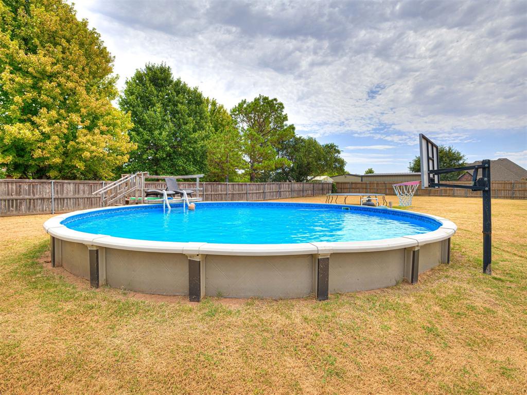 4608 Shoreside Drive Property Photo 18