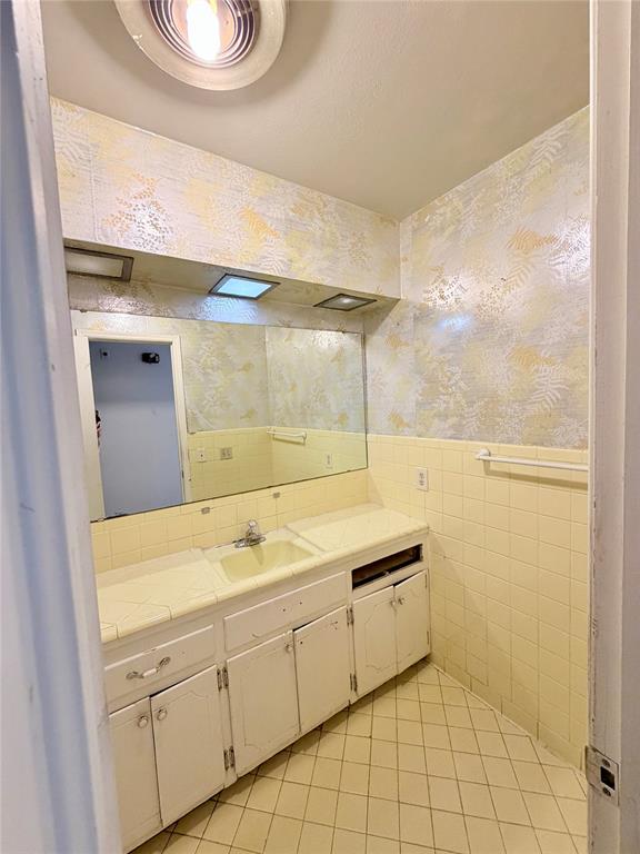 1029 W Peebly Drive Property Photo 14
