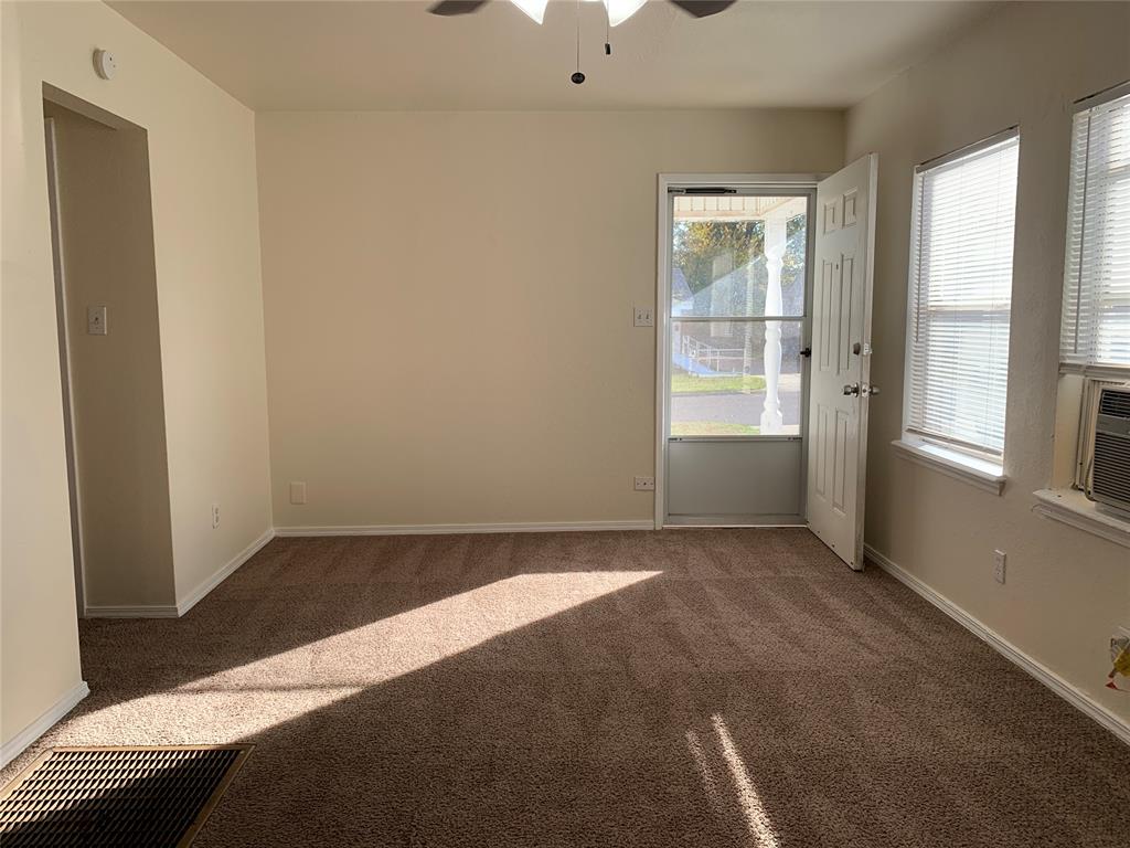553 E Indian Drive Property Photo 9