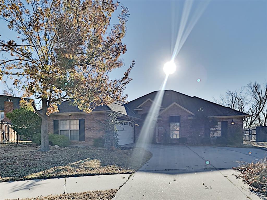 6808 Sandlewood Drive Property Photo 2