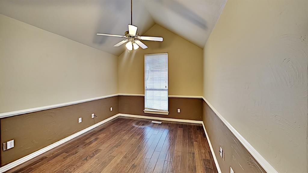 6808 Sandlewood Drive Property Photo 5