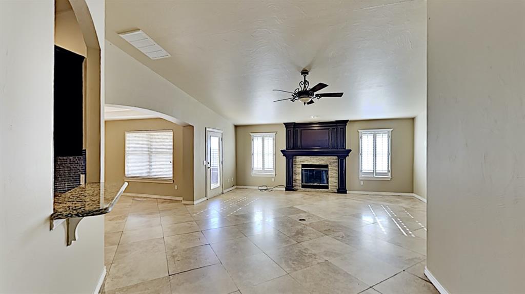 6808 Sandlewood Drive Property Photo 6