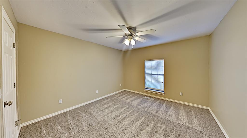 6808 Sandlewood Drive Property Photo 23