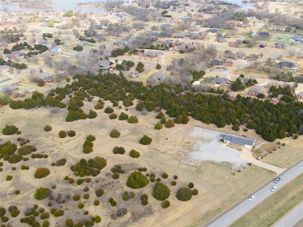 13433 Nw Expressway Property Photo 3