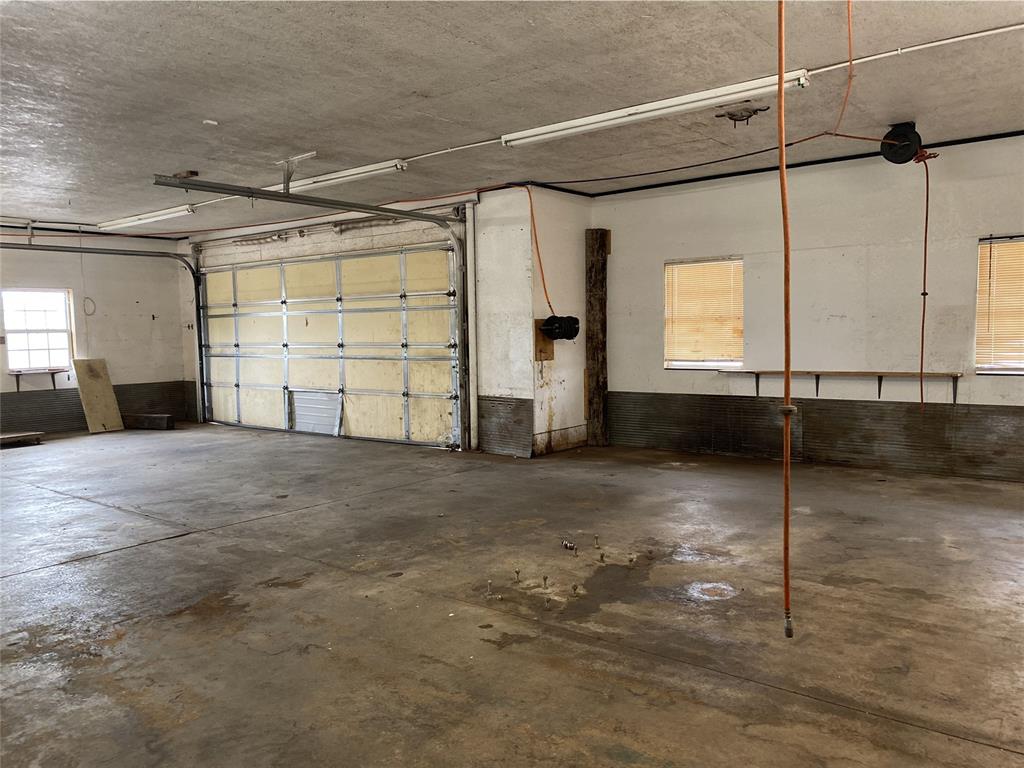 13433 Nw Expressway Property Photo 19