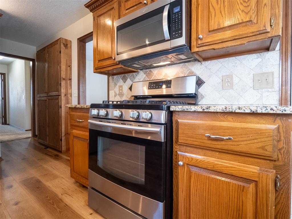 11221 Kingsgate Drive Property Photo 17