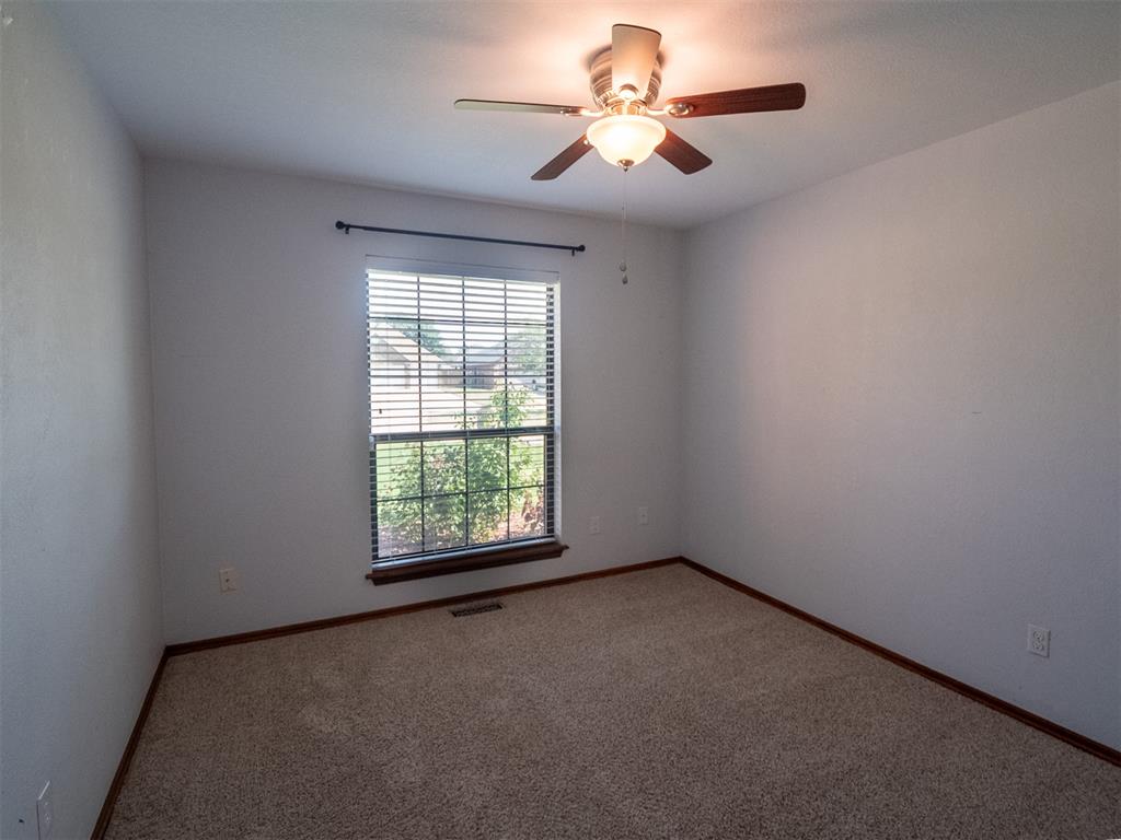 11221 Kingsgate Drive Property Photo 28