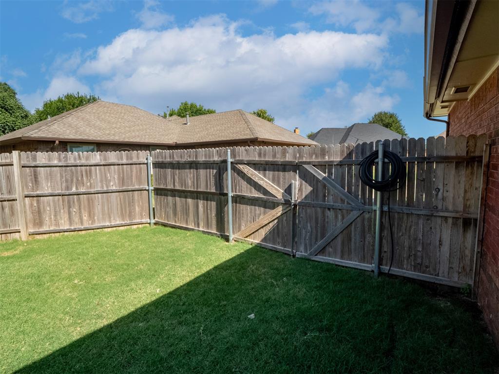 11221 Kingsgate Drive Property Photo 38