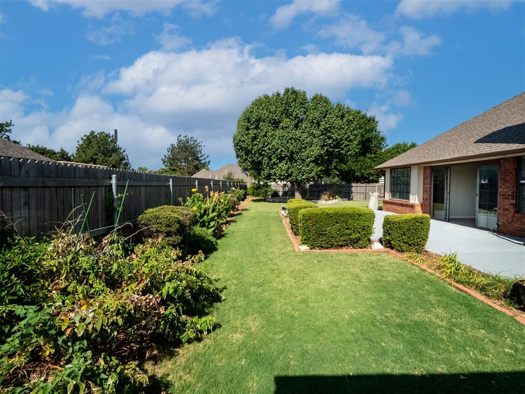 11221 Kingsgate Drive Property Photo 40