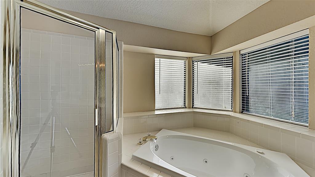 10001 Kay Ridge Property Photo 14