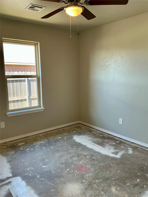 16000 Vicki Drive Property Photo 14