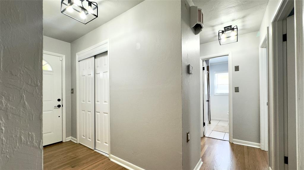 2136 Erin Place Property Photo 13