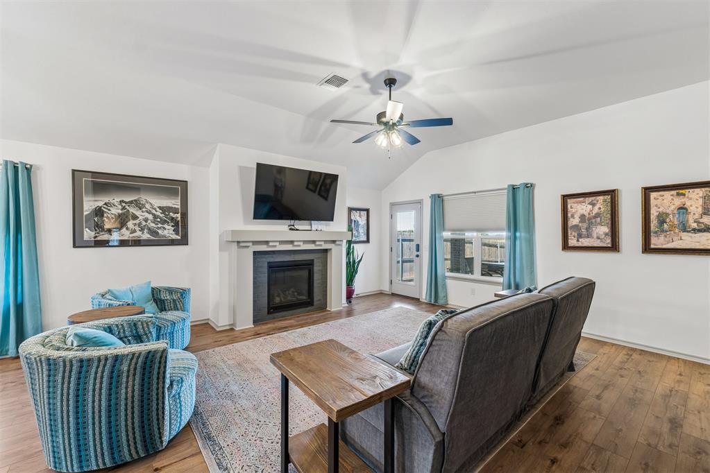 13408 Grass Plain Avenue Property Photo 6