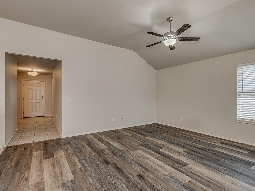 12600 Nw 1st Court Property Photo 5