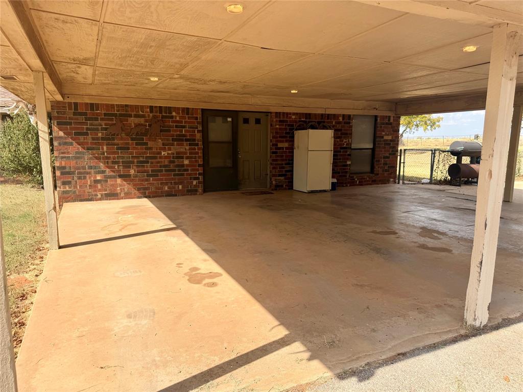 10066 N 2263 Road Property Photo 3