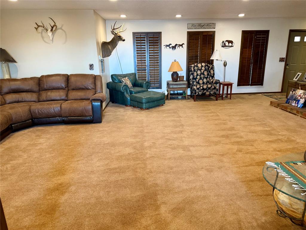 10066 N 2263 Road Property Photo 5