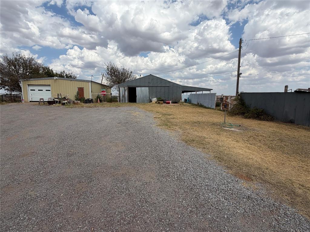 10066 N 2263 Road Property Photo 38