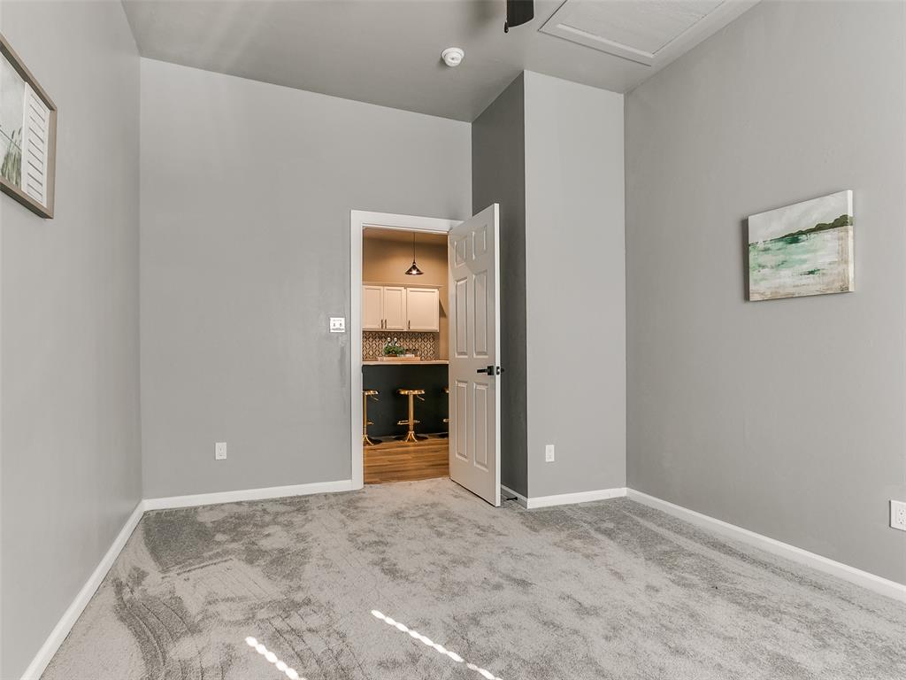 524 E Harrison Avenue Property Photo 17