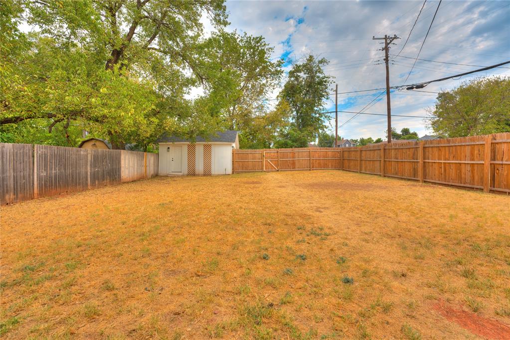 524 E Harrison Avenue Property Photo 34