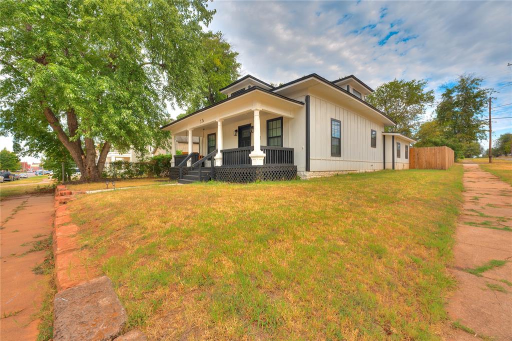 524 E Harrison Avenue Property Photo 48