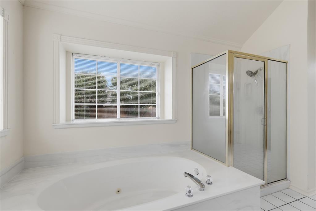 2800 Nw 159th Street Property Photo 13